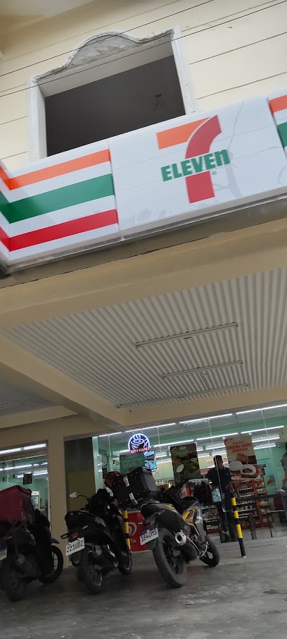 7-Eleven JT Paterno