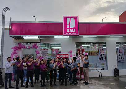 Dali Everyday Grocery, Elang