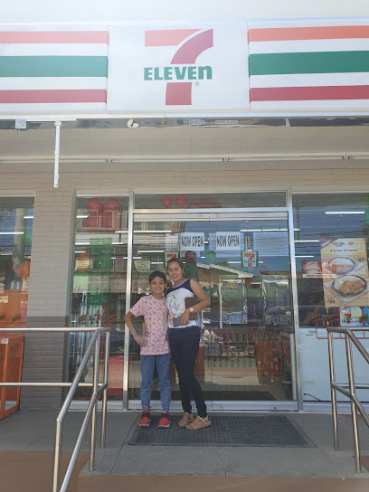 7-Eleven 3556 Greenfield Rosario