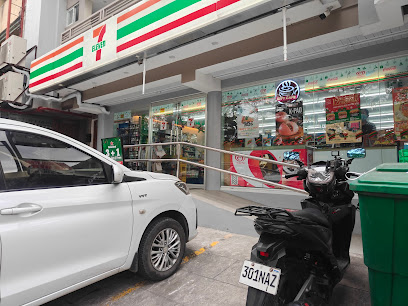 7-Eleven 6100 Salinas