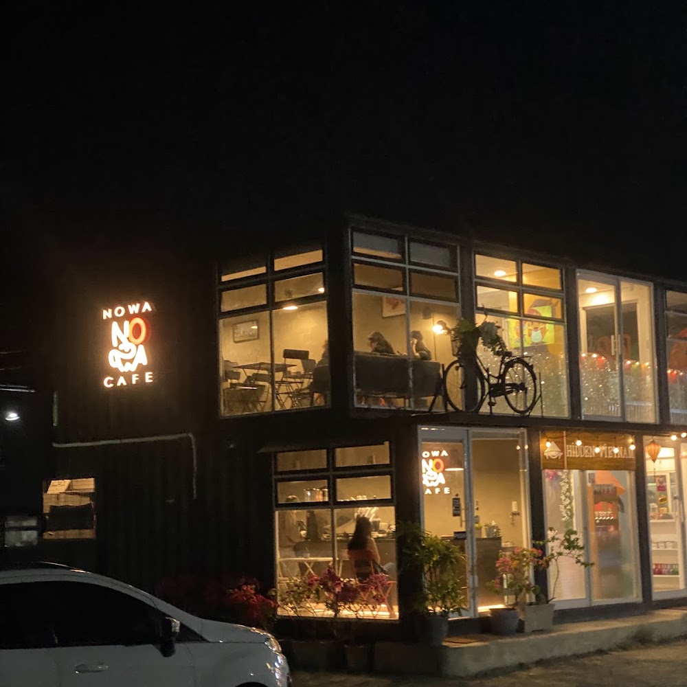 Nowa Café Granny's place, Dasmariñas