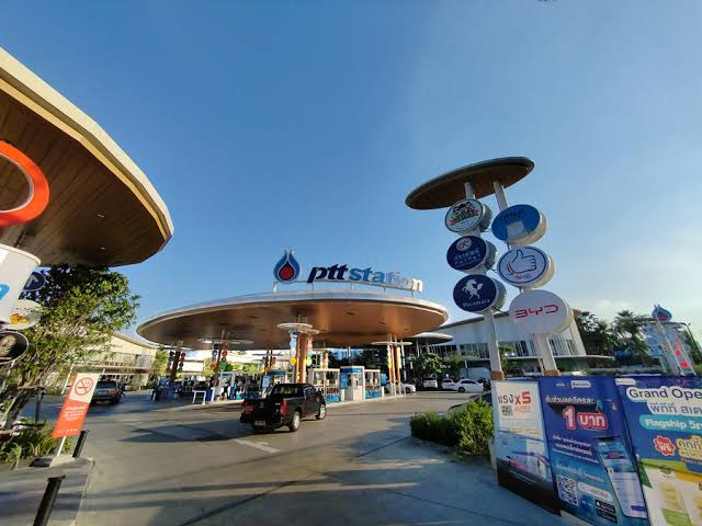 PTT Station Dasmarinas, Dasmariñas