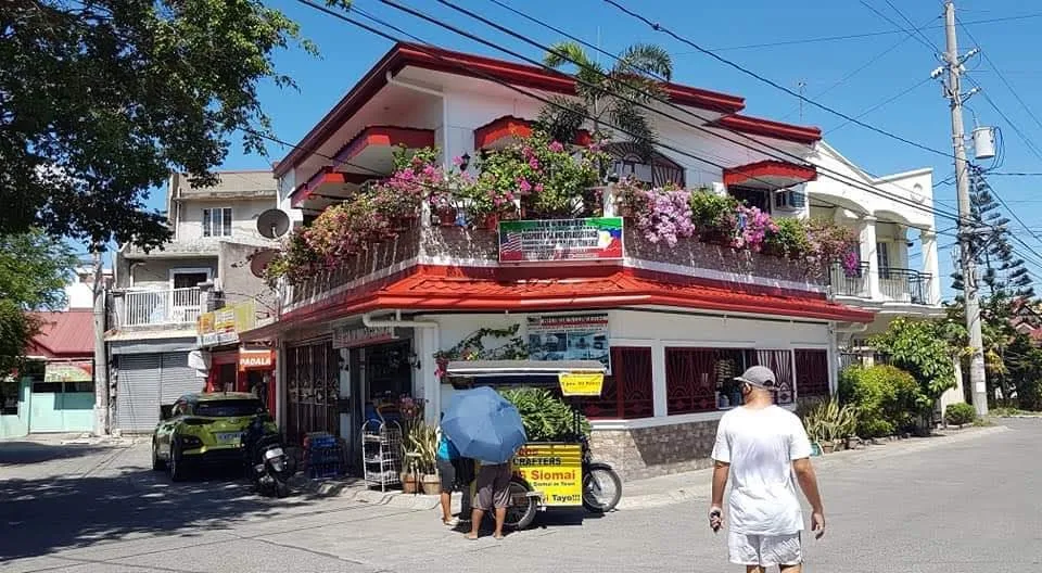Belinda's Condotel, Dasmariñas