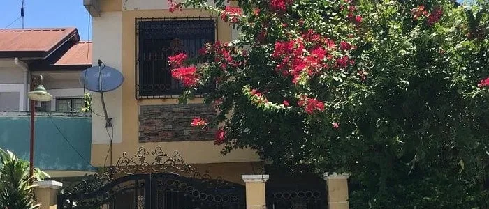 CHRISTINE GUESTHOUSE, Dasmariñas