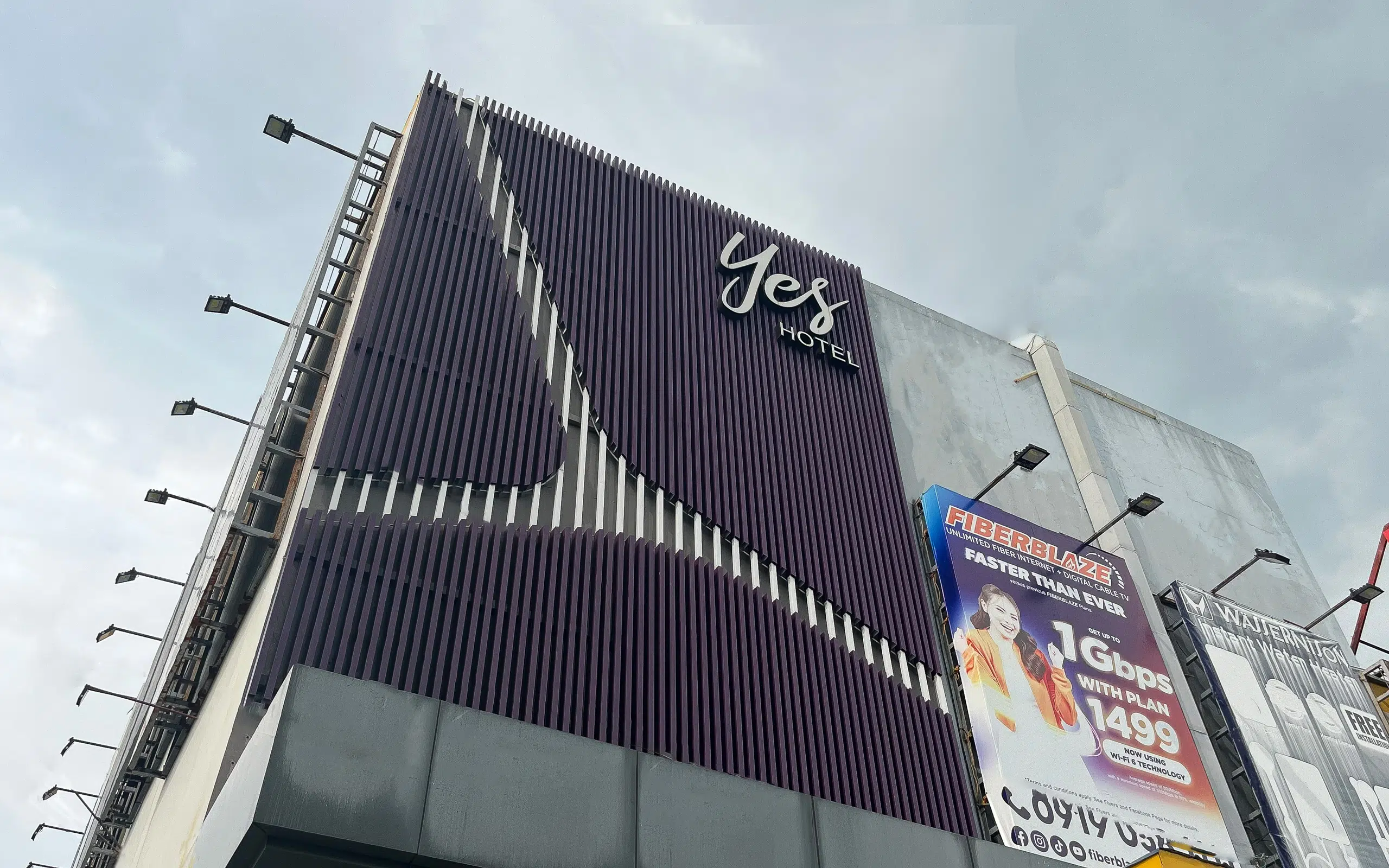 Yes Hotel Imus